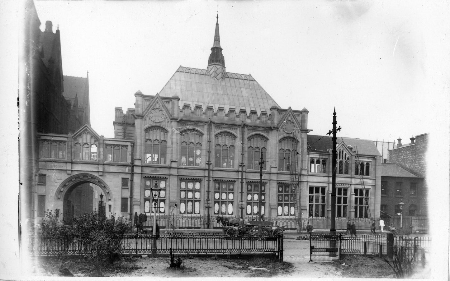 Architecture Tour for People Aged 50+ on Monday 31th March 2025