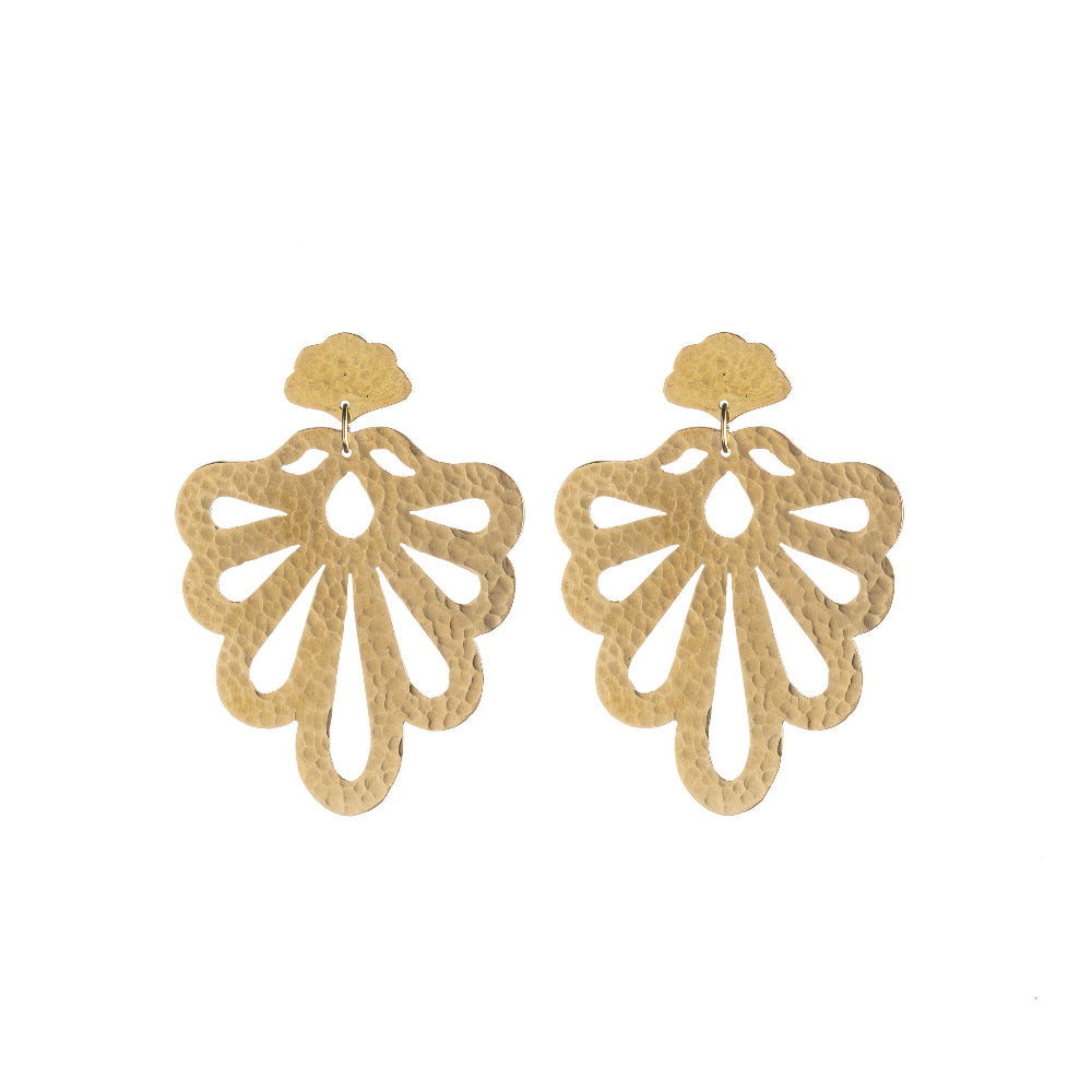 Lobed cutout earrings in an upside down fan shape.