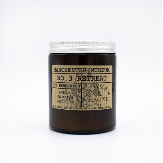 Load image into Gallery viewer, Bespoke Herbarium Candle No 3 - Retreat
